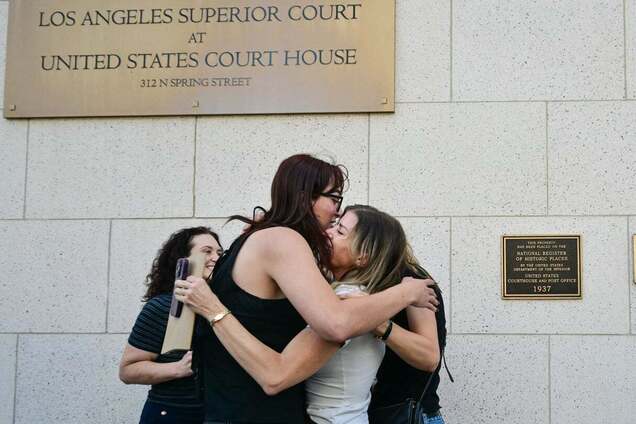 Суд визнав Meta та Google винними у тому, що перетворили життя дитини на пекло: вона перестала спати і отримала депресію