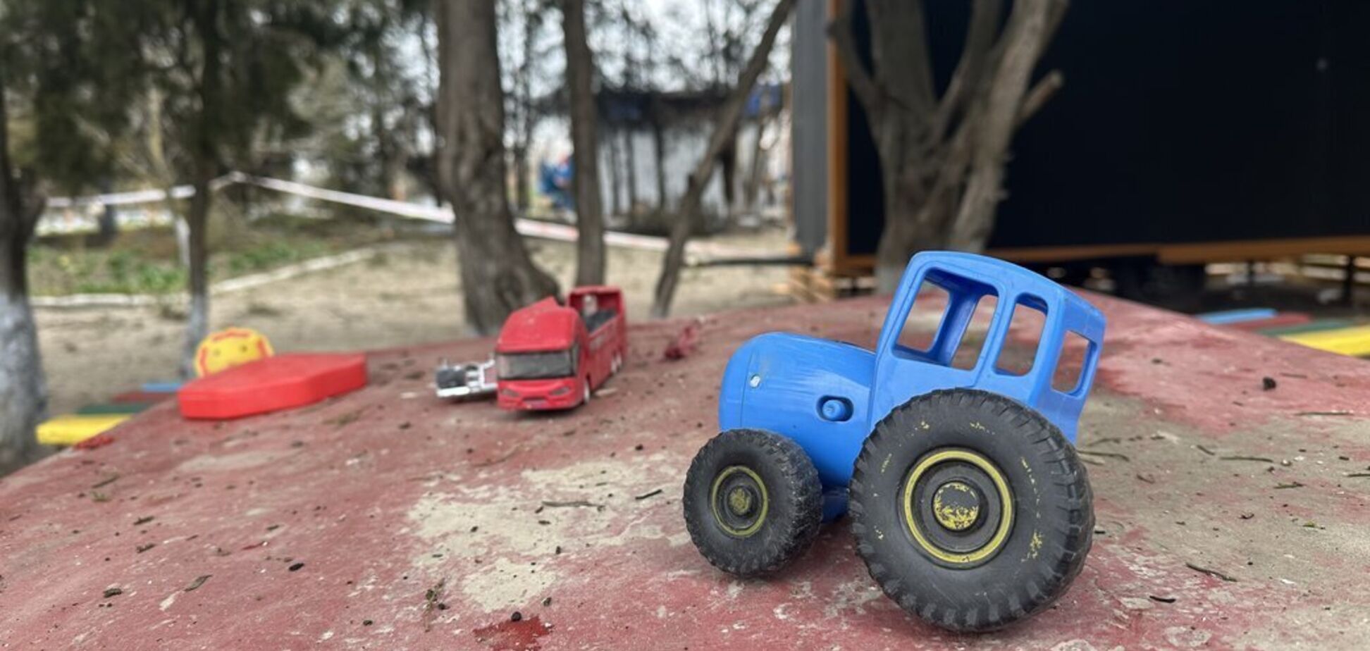 В больнице умерла 13-летняя девочка, пострадавшая в результате атаки РФ на Николаевщину