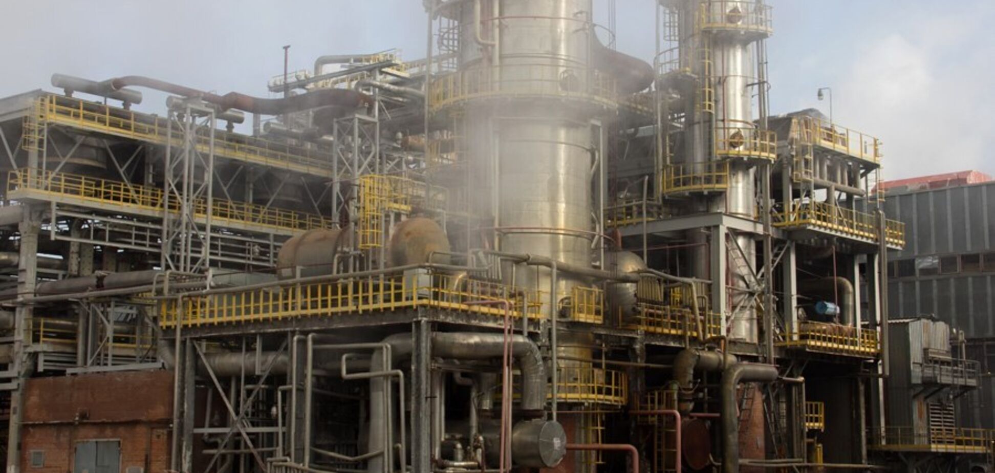 В Самарской области под ударом могла оказались промзона химического завода: что известно