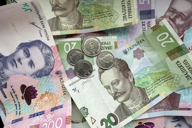 Финансовый гороскоп на апрель 2026: кого ожидает неожиданный приток денег