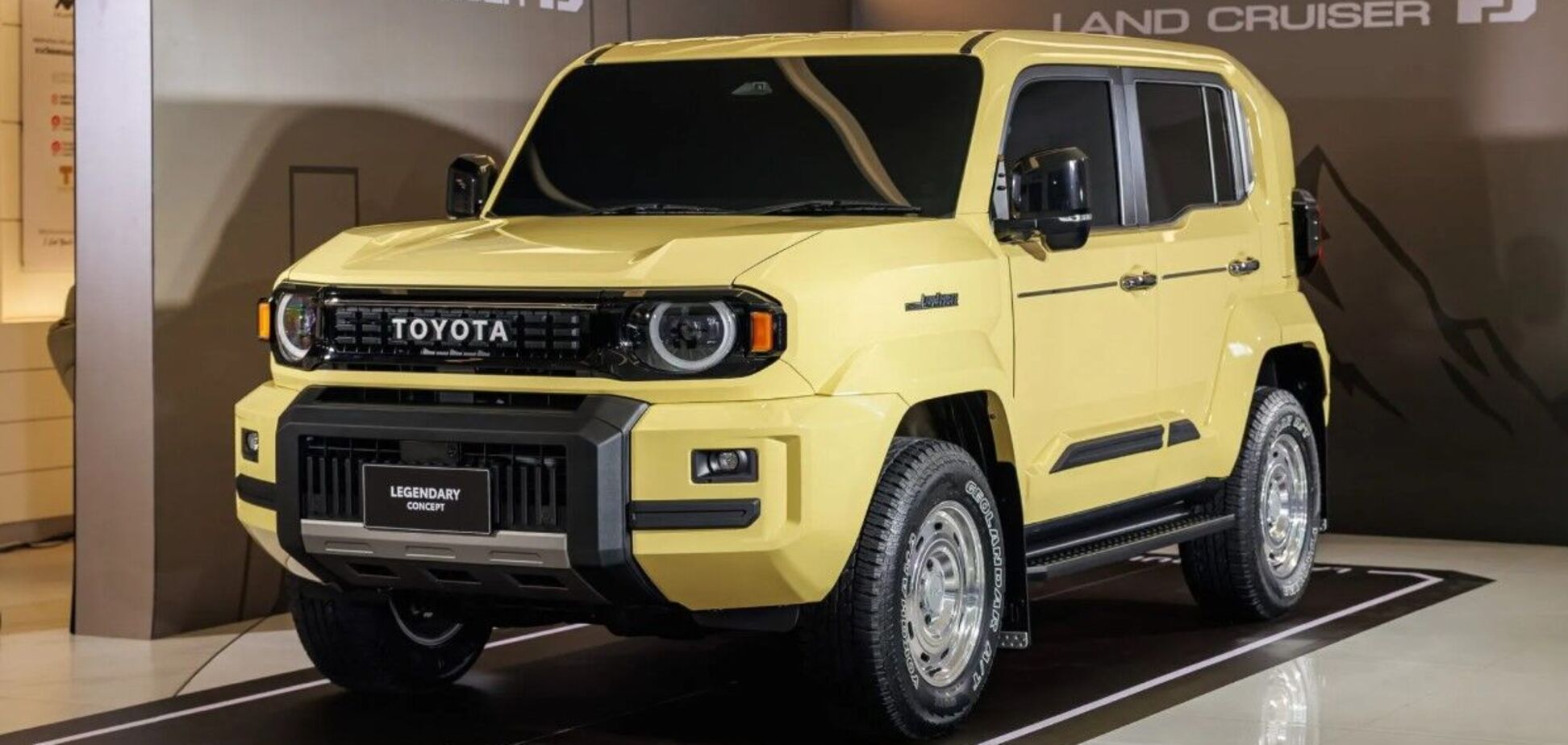 Toyota Land Cruiser FJ