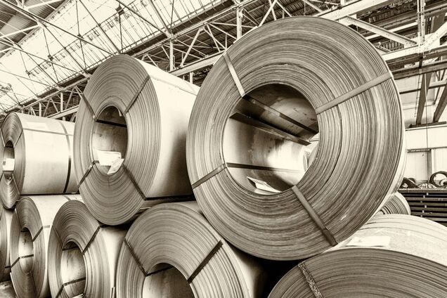 США и Китай наращивают производство стали, Украина – теряет
