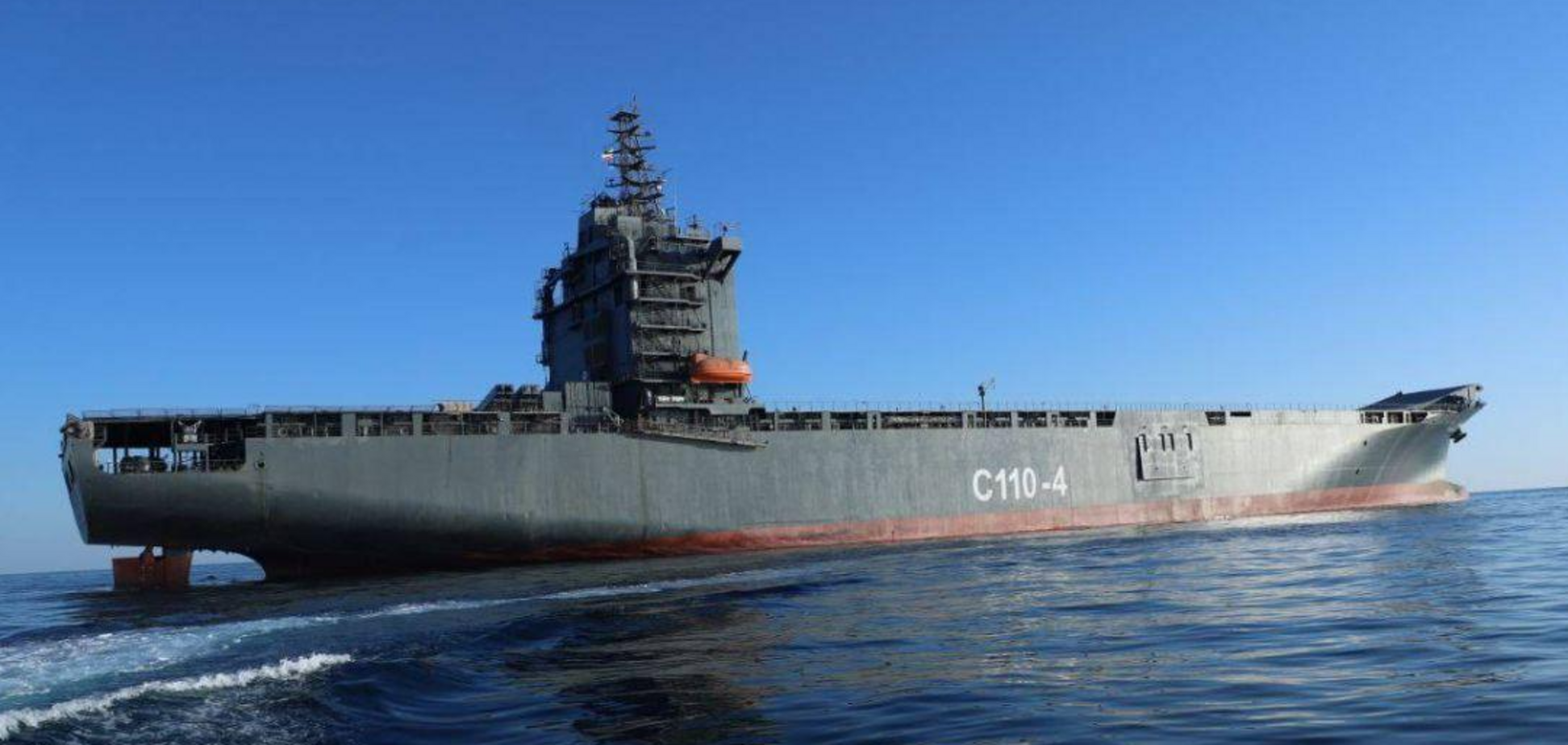 США объявили об уничтожении всех боевых кораблей Ирана в Оманском заливе. Видео