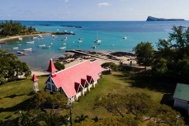 Куди поїхати у відпустку у березні: 5 гарних пляжних напрямків