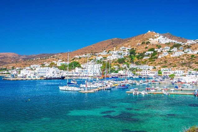 Забутий грецький острів чекає на хвилю туристів: популярність стрімко росте