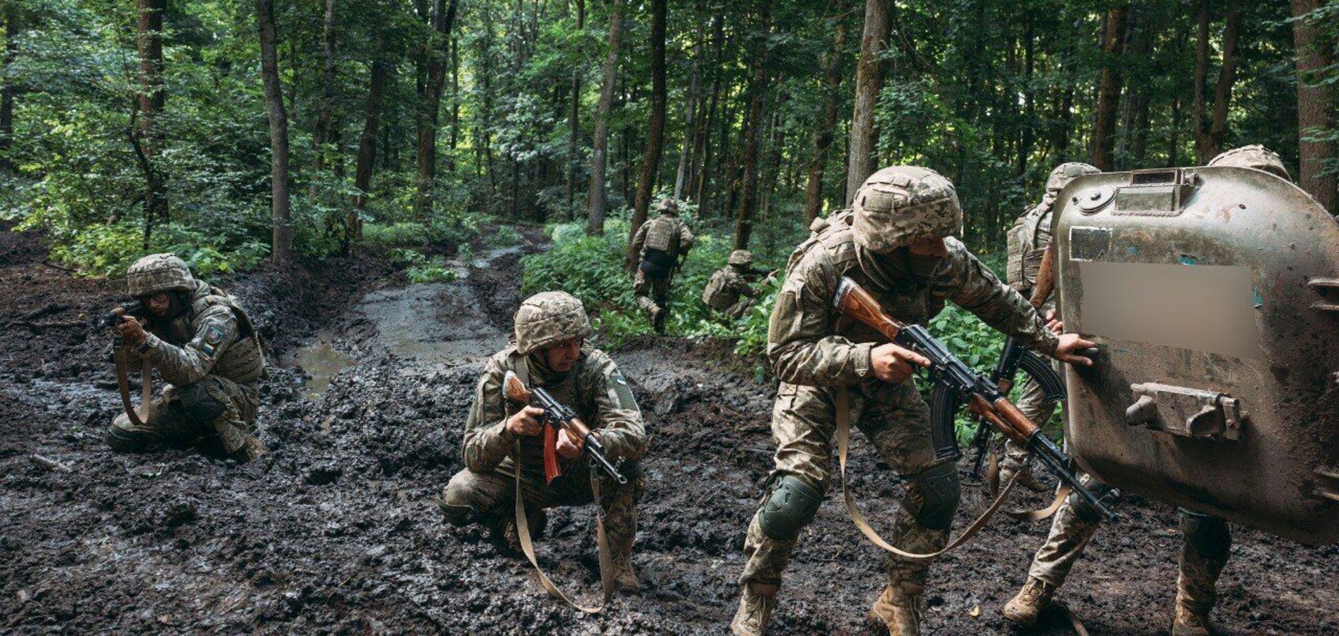 'Відправили в лікарню помирати': в Україні розгорівся скандал навколо смерті військових від пневмонії на БЗВП