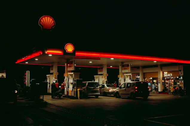 Ілюстрація - АЗС, заправка