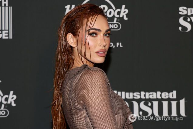 Меган Фокс разделась до стрингов ради грандиозного возвращения в Instagram. Первые фото за два года