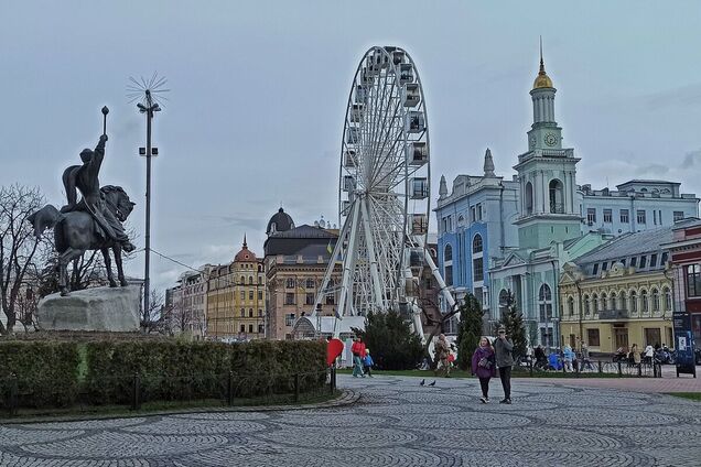Суд скасував арешт Колеса огляду на Подолі в Києві: у КМДА розповіли, що буде з атракціоном. Усі подробиці