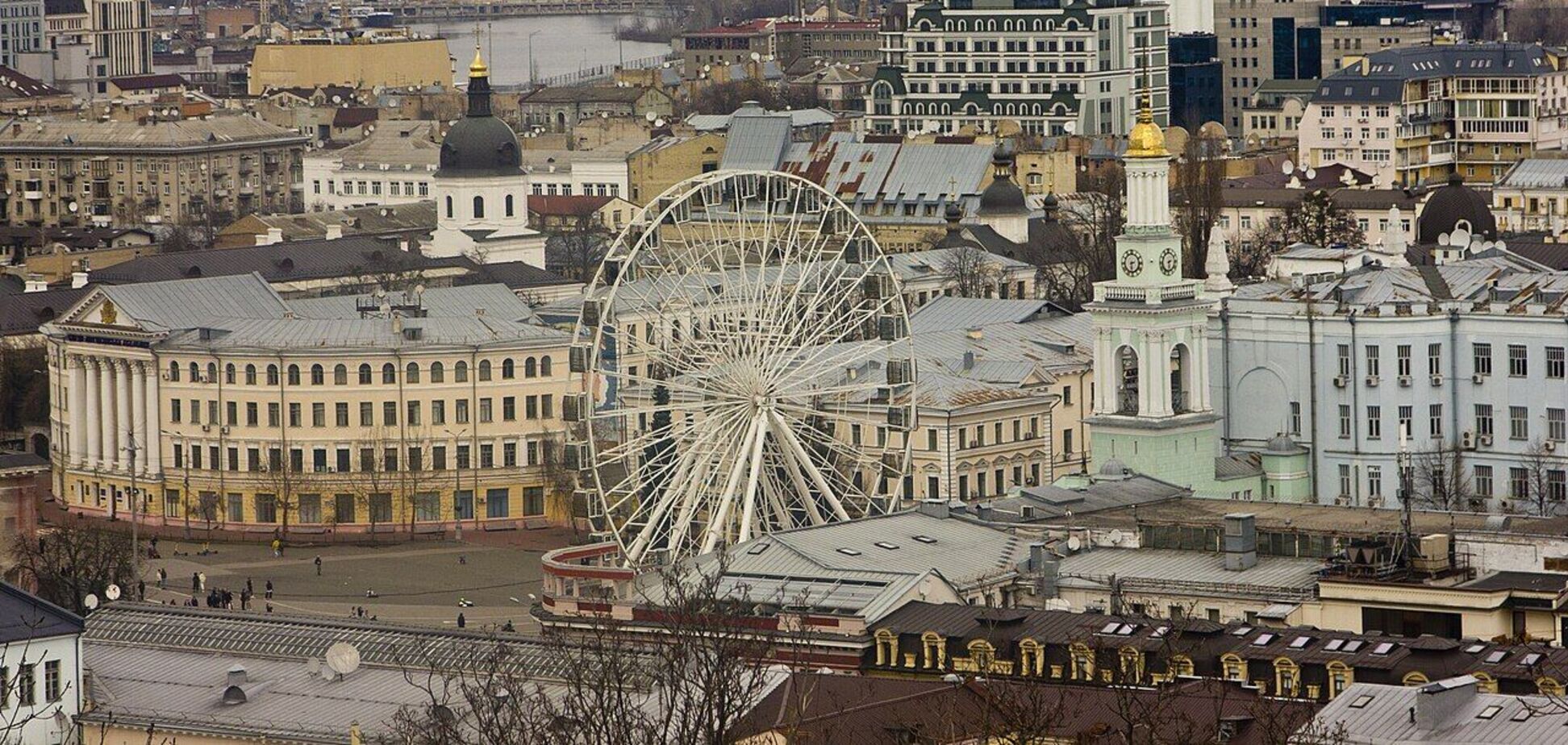 Суд отменил арест Колеса обозрения на Подоле в Киеве: в КГГА рассказали, что будет с аттракционом