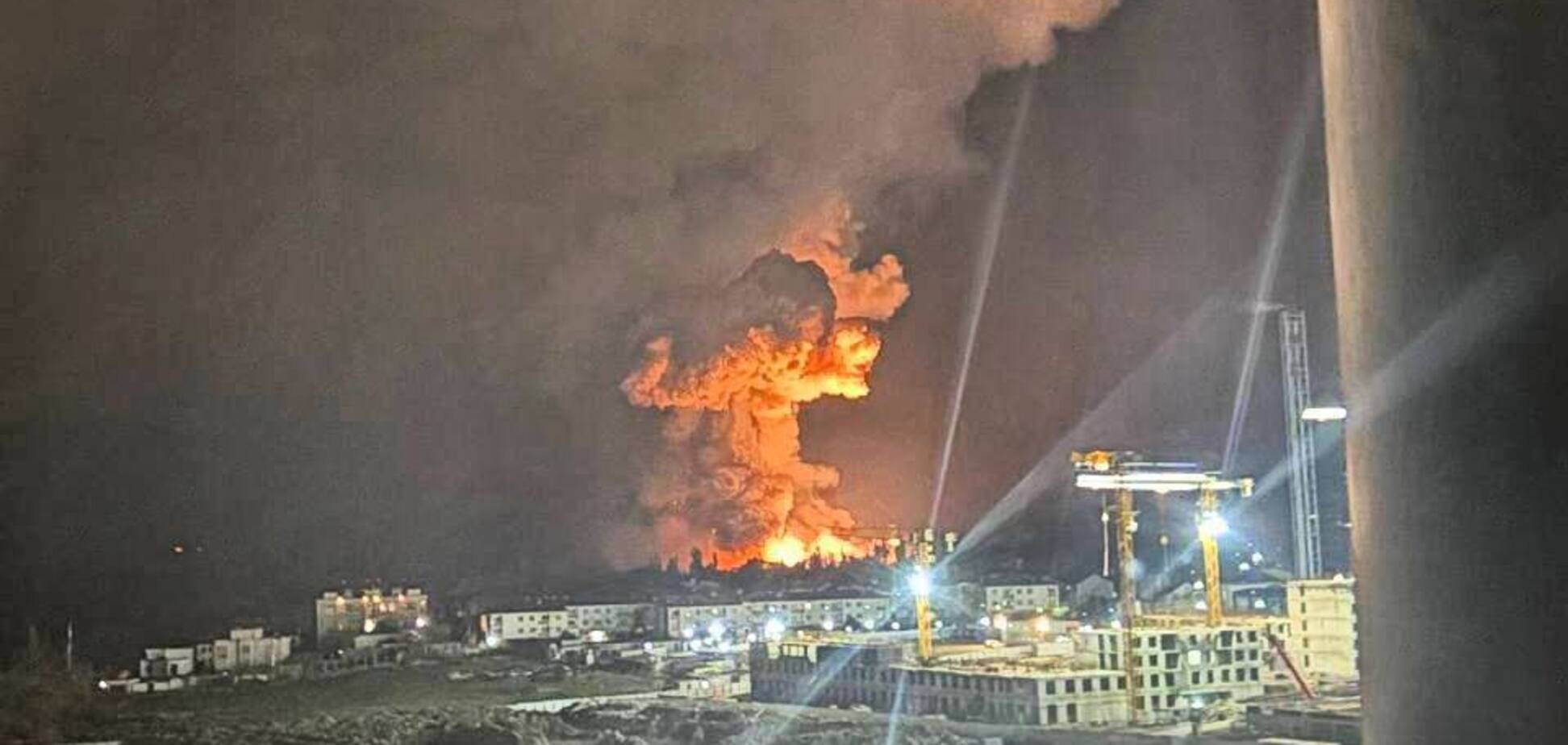 Унаслідок атаки дронів по Новоросійську пошкоджено щонайменше п’ять військових кораблів РФ – медіа