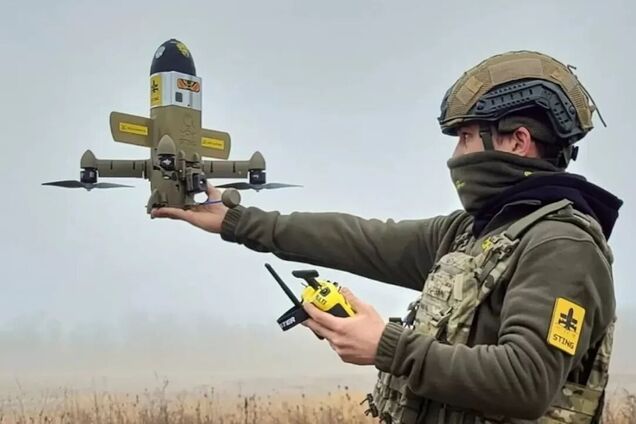 Американський телеканал видав ефектне полювання українських дронів-перехоплювачів на 'Шахедів' за роботу армії США. Відео