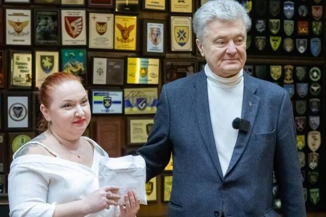 Для потреб ЗСУ: Порошенко передав свої депутатські кошти ГО 'Справа громад'
