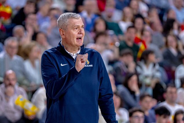 Тренер збірної України Багатскіс: щоб грати на рівних з Іспанією, потрібен не тільки захист – треба брати своє в нападі