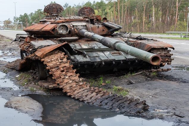 російський танк