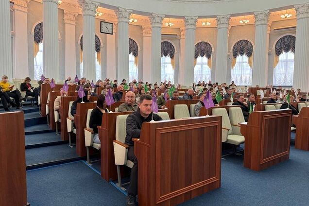 'Влада втомилась від черкаського саботажу': політолог розкритикував черговий провал голосування за голову облради