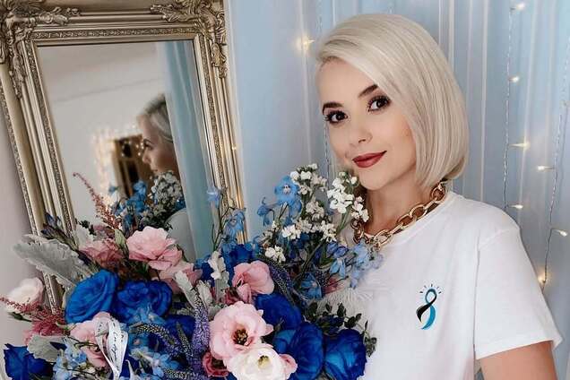 У 40 має вигляд 20-річної: Міка Ньютон показала, як відсвяткувала ювілей за океаном і які подарунки отримала. Фото