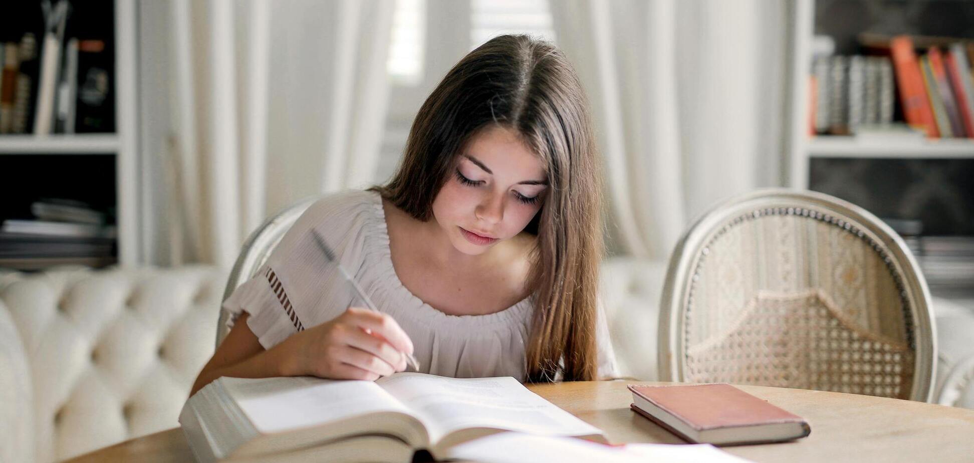 Поставте перед інфінітивом слово 'щоб'. Вчителька розібрала підступне завдання на НМТ з української мови