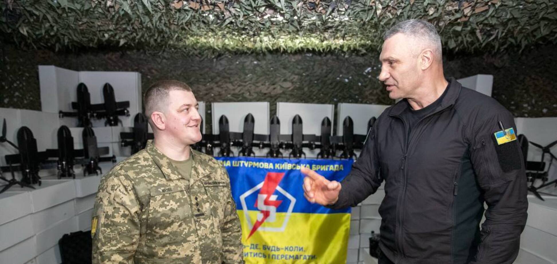 Бійці 5-ї окремої штурмової Київської бригади отримали 1300 БпЛА від столиці: Кличко показав фото