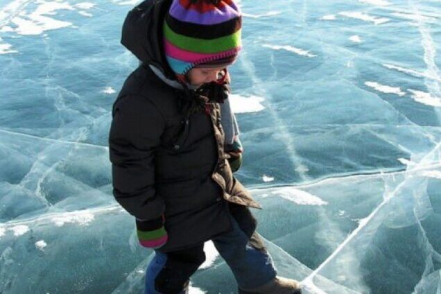 В Черкасской области в пруду нашли тела двух маленьких детей: детали трагедии