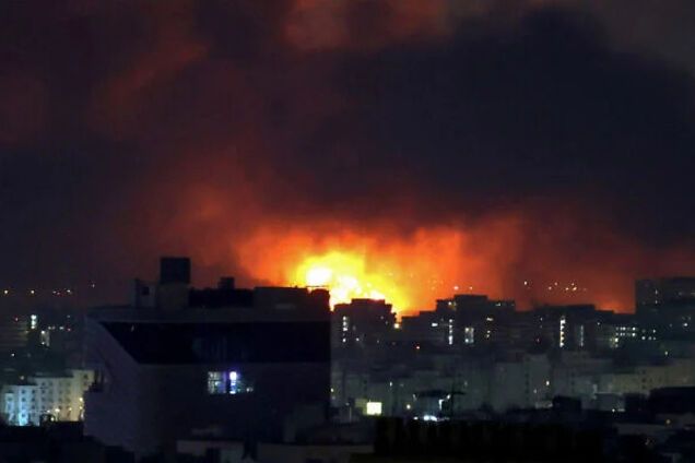 Сбросили 230 авиабомб: в Израиле заявили о масштабном ударе по военным объектам Ирана