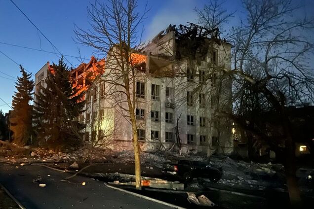 Війська РФ скинули авіабомбу на Краматорськ: серед поранених троє дітей