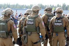 Випустив 90 патронів: у Хмельницькому військовий у стані алкогольного сп’яніння стріляв з балкону