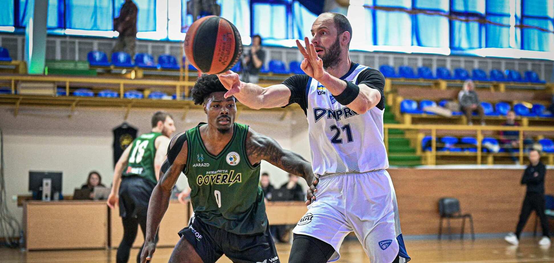 'Днепр' уверенно победил 'Прикарпатье-Говерлу' в Суперлиге GGBET