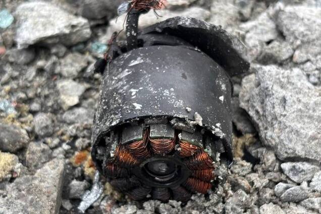 Окупанти вдарили дроном по будинку на Сумщині, є постраждалі