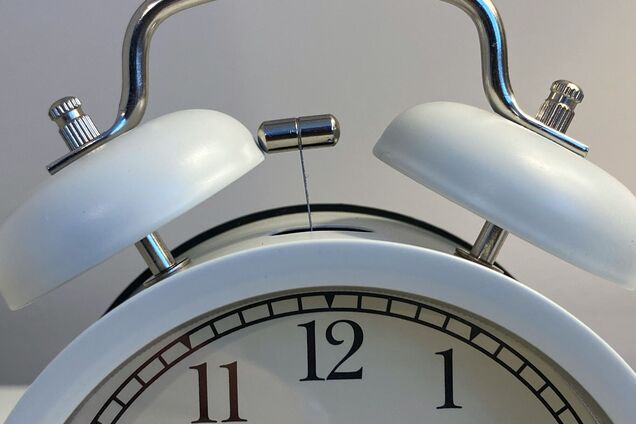 Переход на летнее время может навредить здоровью: ученые сказали, как этого избежать