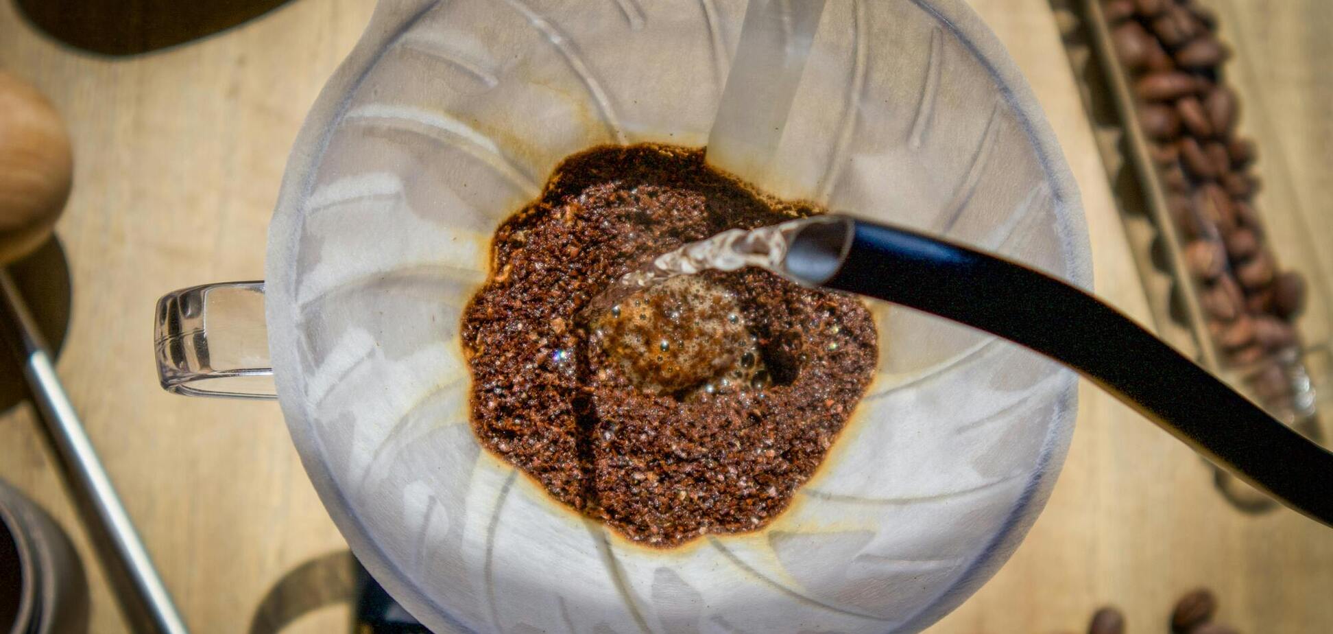 Никогда не выбрасывайте кофейную гущу: какие бытовые проблемы она может решить