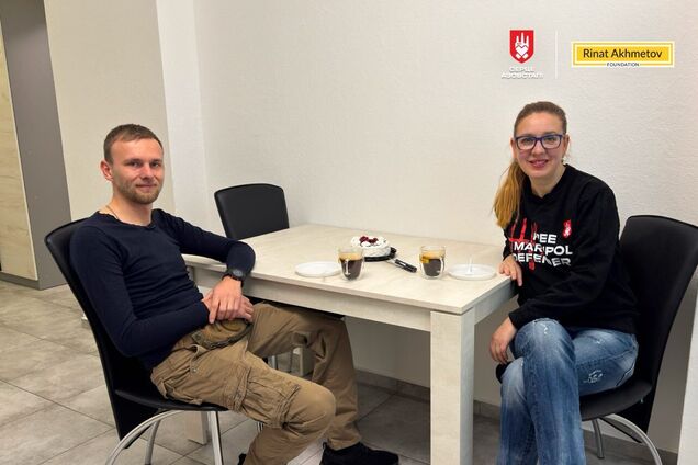 Нацгвардієць, важко поранений під час оборони Маріуполя, отримав власну квартиру від 'Серця Азовсталі'