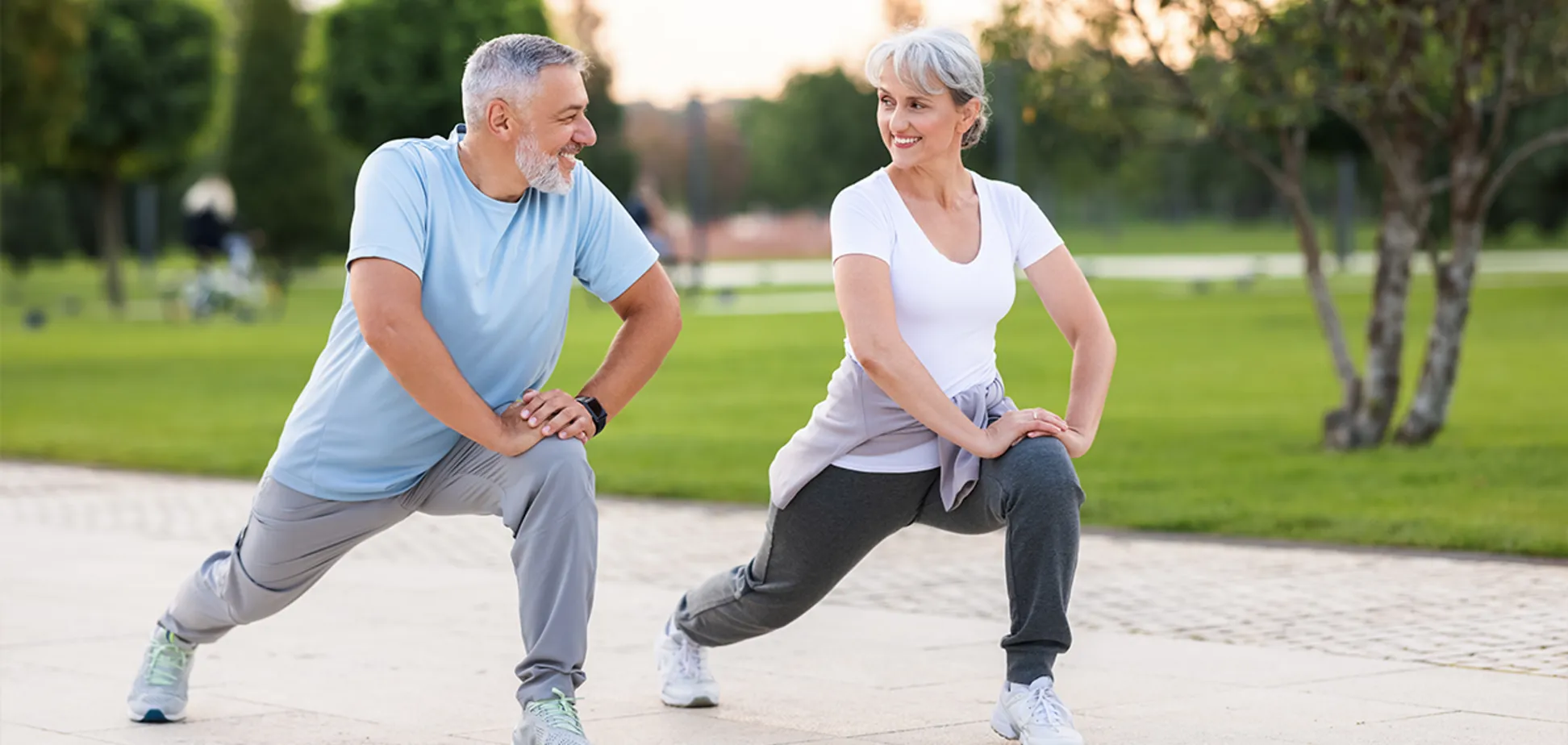 Легкість у кожному кроці: як відновити рухливість стегон після 55 років