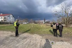 вибух, дим у небі, детонація