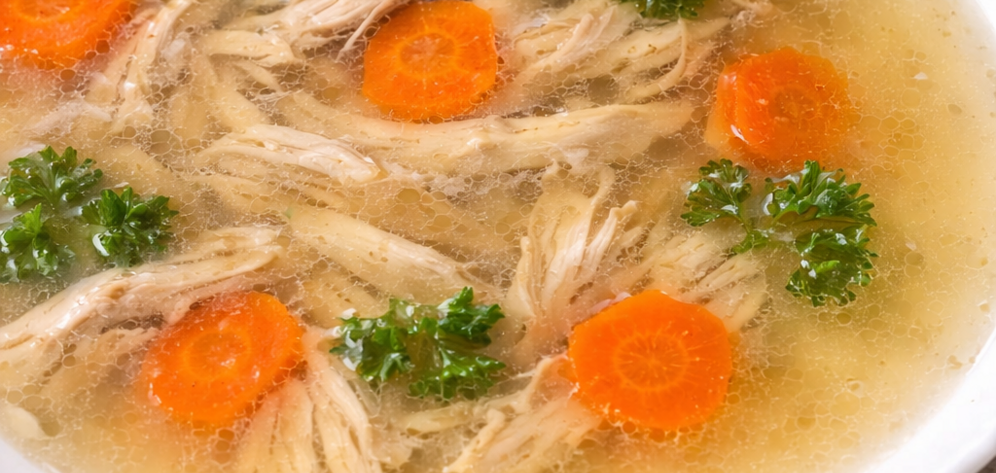 Как приготовить холодец из курицы, чтобы он точно застыл: делимся простым рецептом