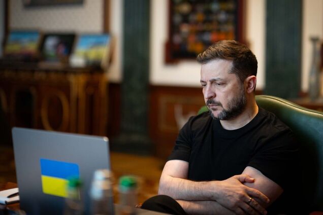 'Це була велика помилка': Зеленський висловився про відмову України від ядерної зброї
