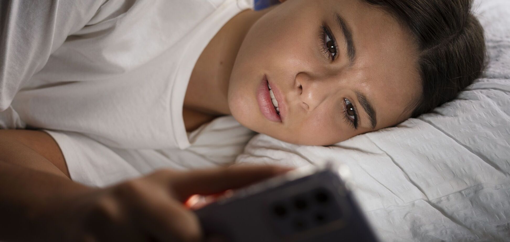 30 днів без телефону перед сном: як проста звичка змінила сон і життя