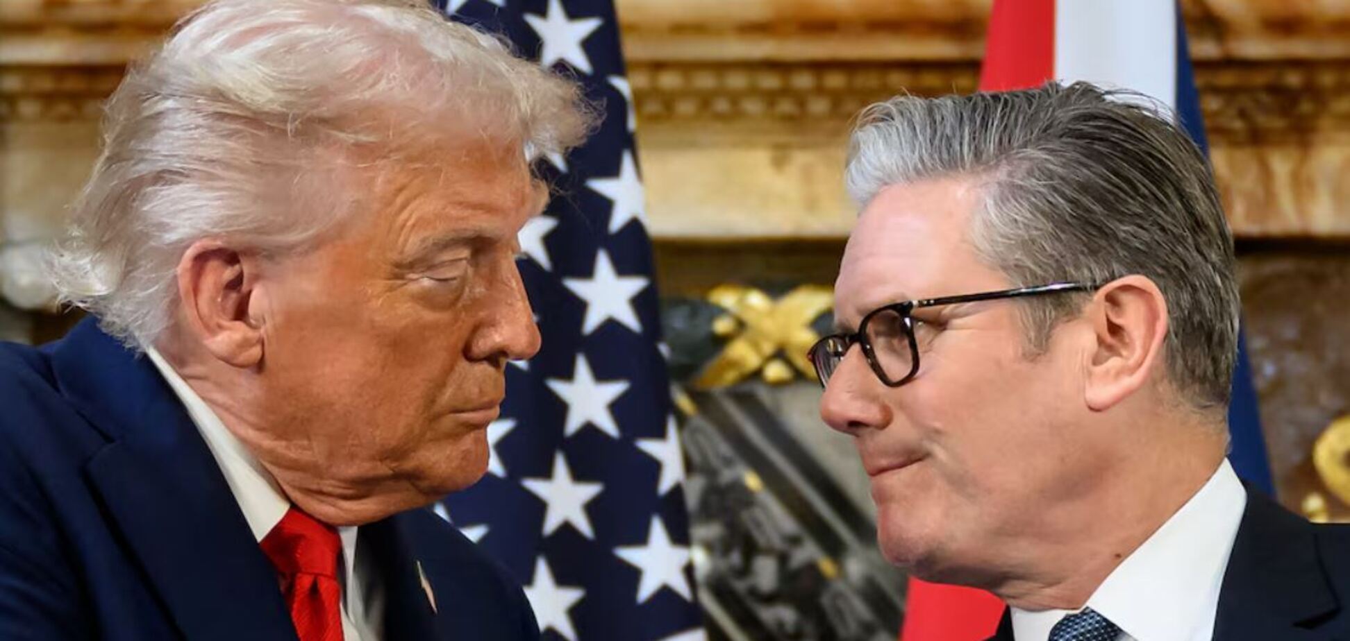 'Формируем коалицию стран': Стармер обсудил с Трампом варианты военных действий в Ормузском проливе
