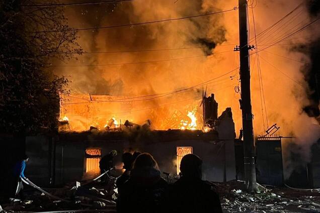 В Одесі внаслідок ворожої атаки загинуло двоє людей, є постраждалі. Фото