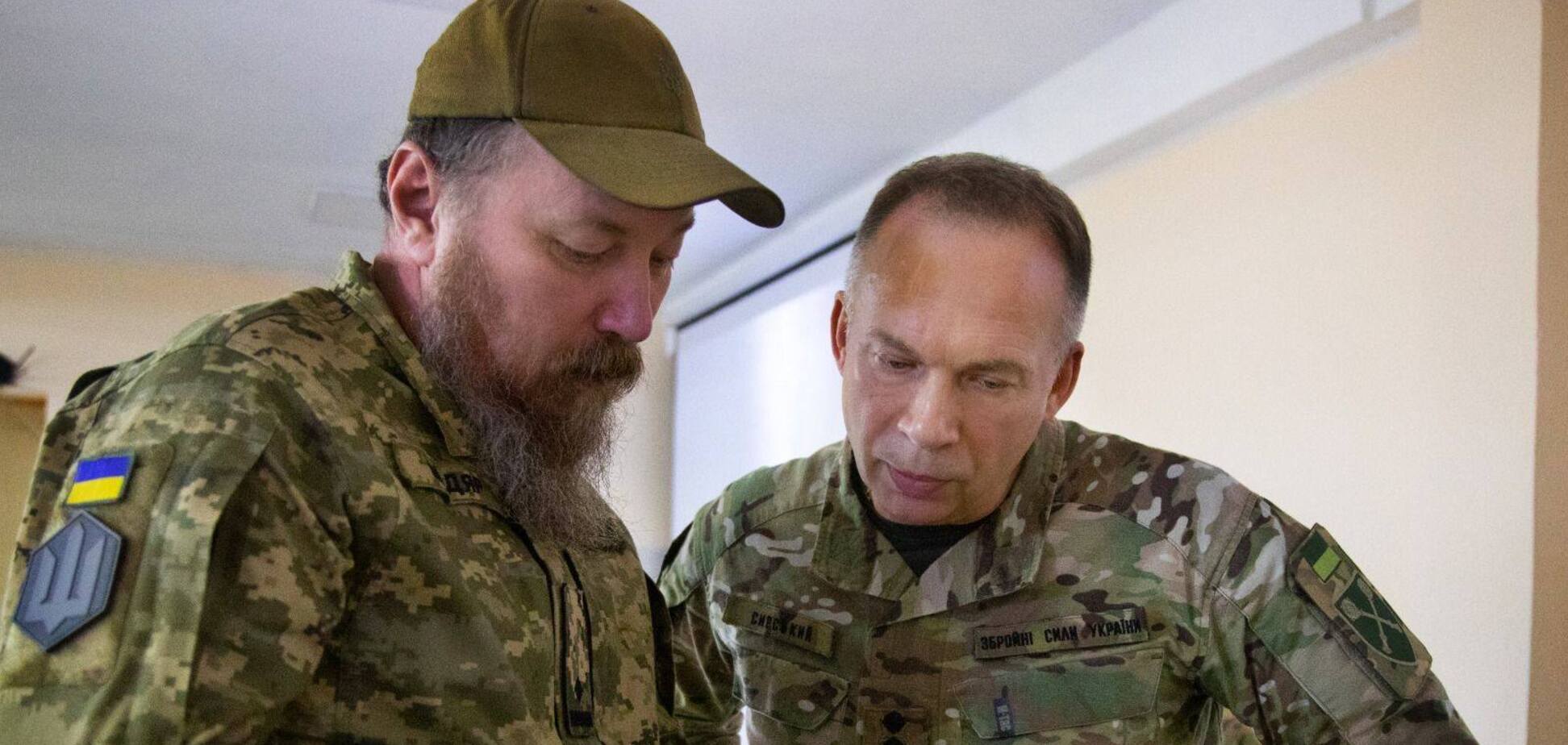 Окупанти посилюють своє угруповання: Сирський відвідав Південну операційну зону і дав важливі доручення. Фото