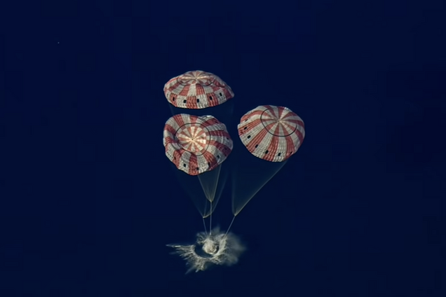 Астронавти місії Artemis II повернулися на Землю: подробиці приводнення в Тихому океані. Відео