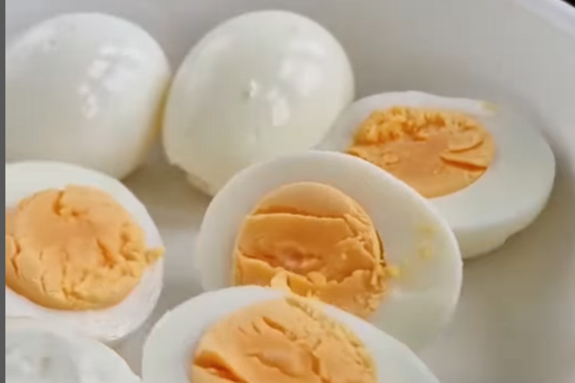 Курячі чи гусячі яйця: у чому різниця та що корисніше?