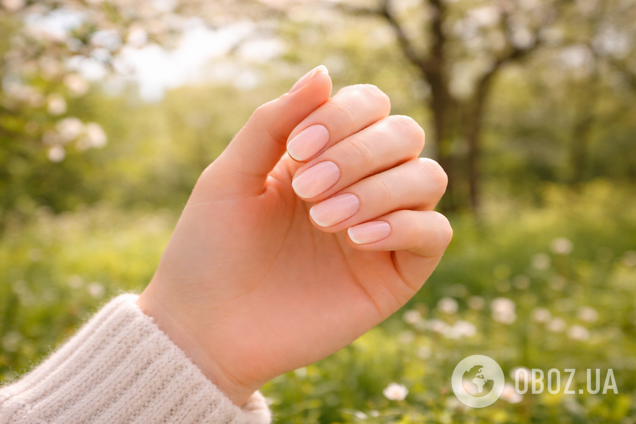 'Размытые' ногти: как сделать маникюр, разрывающий тренды