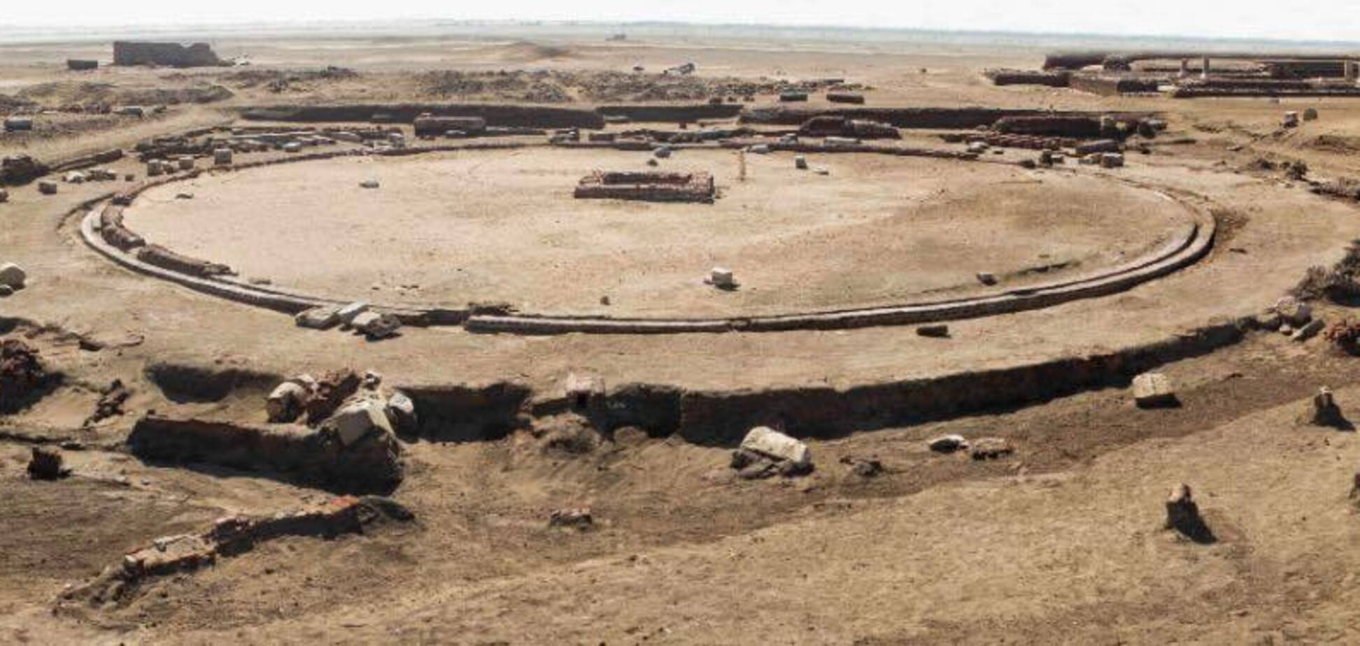 Великий науковий прорив: у Єгипті розкопали незвичний храм. Фото