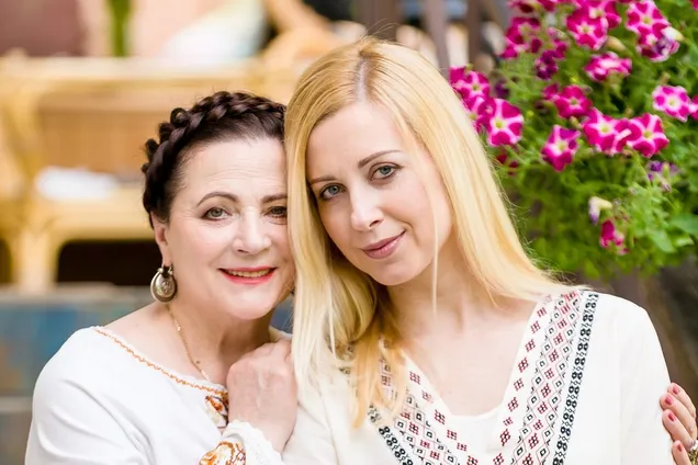 Тоня Матвиенко призналась, что слышала комментарии покойной мамы после ее смерти: казалось, что я схожу с ума