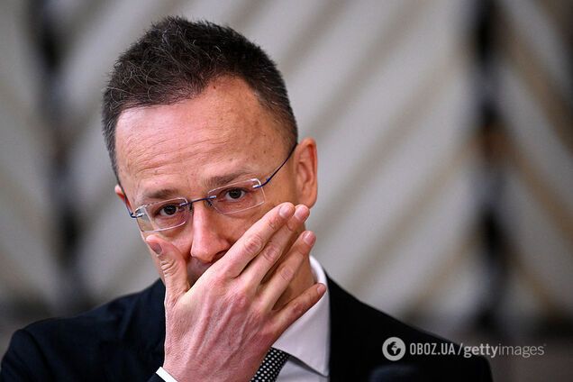 'Як у старі комуністичні часи': Мадяр заявив, що Сіярто 'знайшовся' в МЗС, де знищує документи щодо Росії. Фото