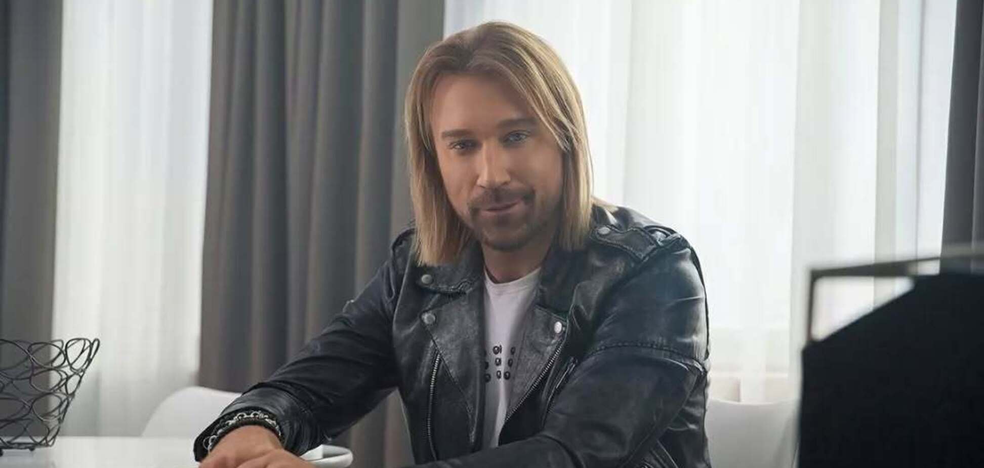 'К сожалению, на Пасху я вынужден делать это заявление...' Олег Винник на русском языке обратился к тем, у кого 'нет ничего святого'