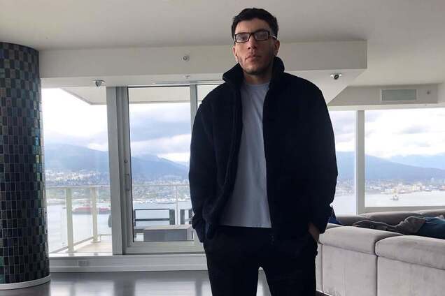 Ілюстрація - стрімер Trainwreck