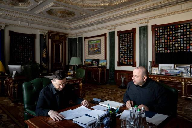 Драфты новых соглашений по безопасности готовят к подписанию: Зеленский заслушал доклад Умерова по итогам работы на Ближнем Востоке