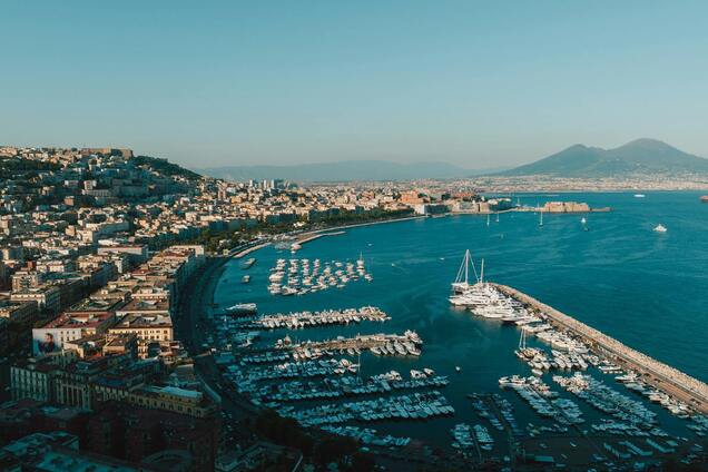 Куди поїхати у відпустку у травні: найкращі напрямки в Італії